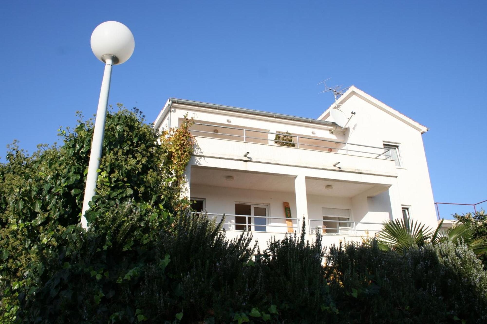 Villa Tina 罗戈兹尼察 外观 照片