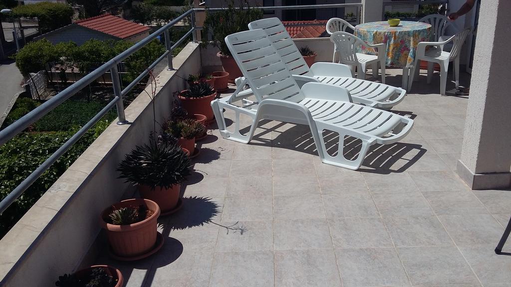 Villa Tina 罗戈兹尼察 外观 照片