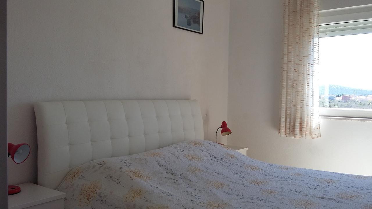 Villa Tina 罗戈兹尼察 外观 照片